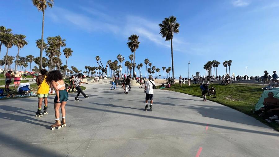 Venice Beach Skate Plaza