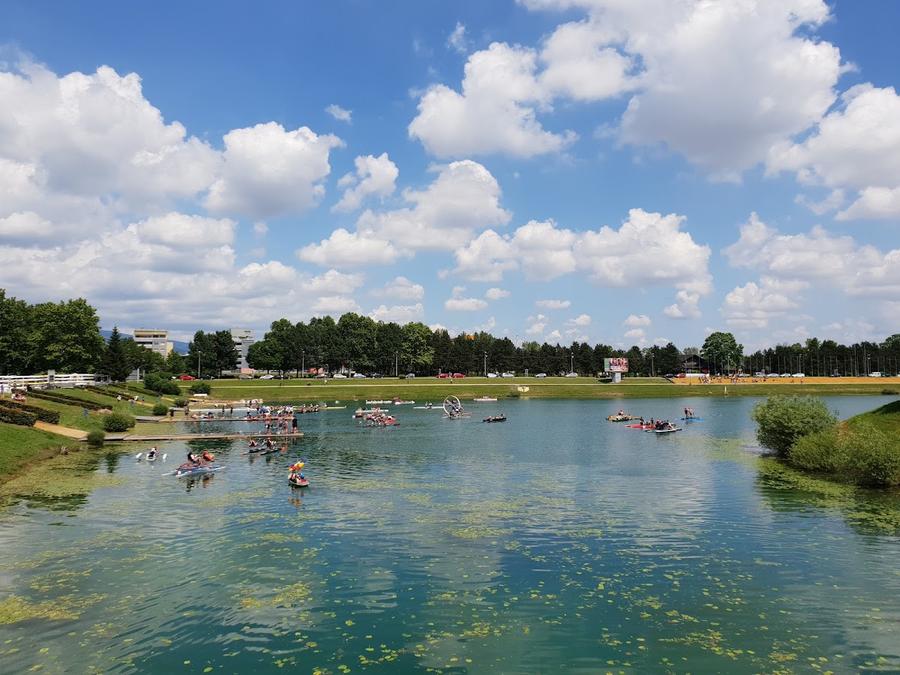 Jarun Lake roller/bike path (SRC Jarun)