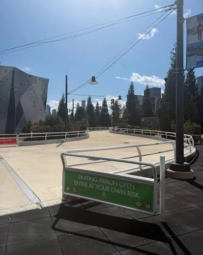 Maggie Daley Park Skating Ribbon