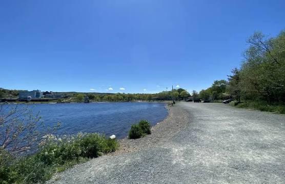 Quidi Vidi Lake Trail