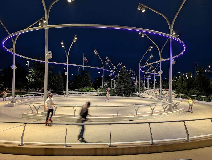 Skate Ribbon at Heartland of America Park (The RiverFront)