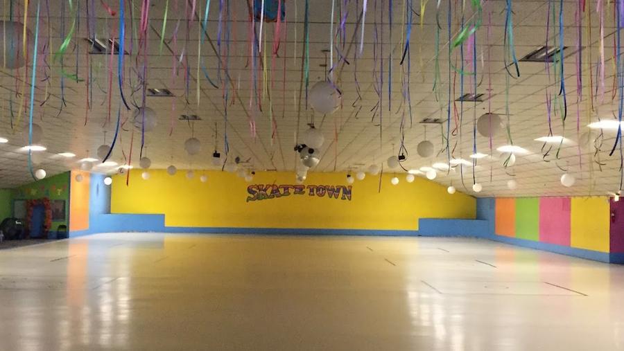 Skatetown West