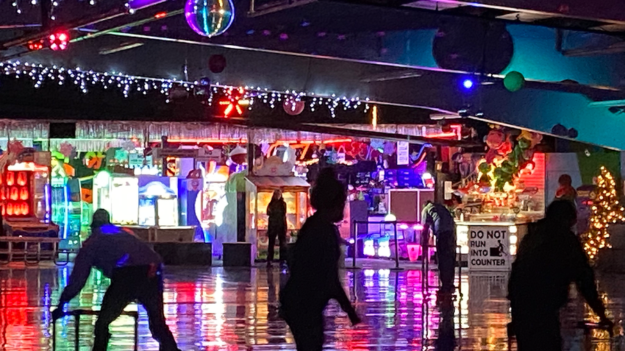 Wheels of Thunder Family Roller Skating