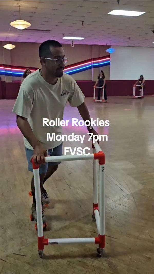 With @dirtydeborahharry β Monday 7pm at the Fountain Valley Skating Center for Roller Rookies session! Uber beginners only! #learntorollersk