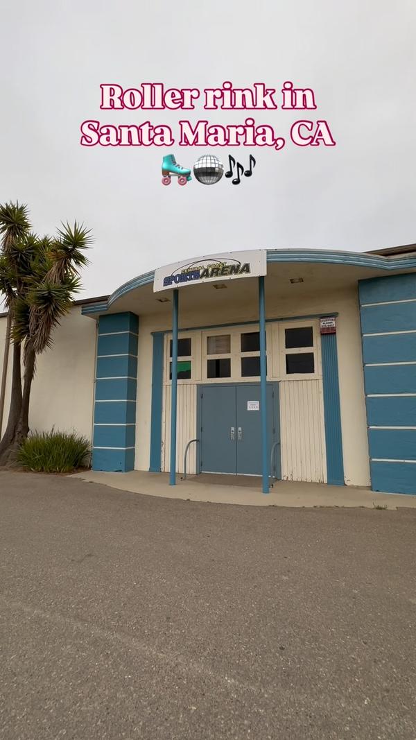 Weβve officially reopened!πΌπ Come join us for our public skate sessions!πͺ©πΏπΉοΈ