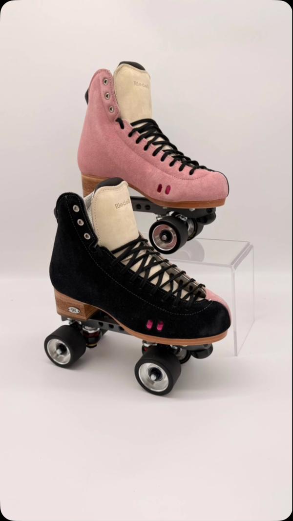 Fun Riedell 3200 set up with Powerdyne Reactor Pro plates and Varsity wheels. #danceskate #rollerskating