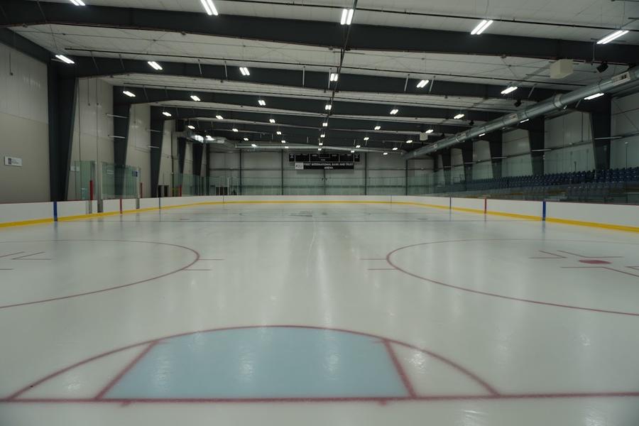 Bismarck Parks and Recreation - seasonal roller skating (Capital Ice Complex / VFW Sports Center)