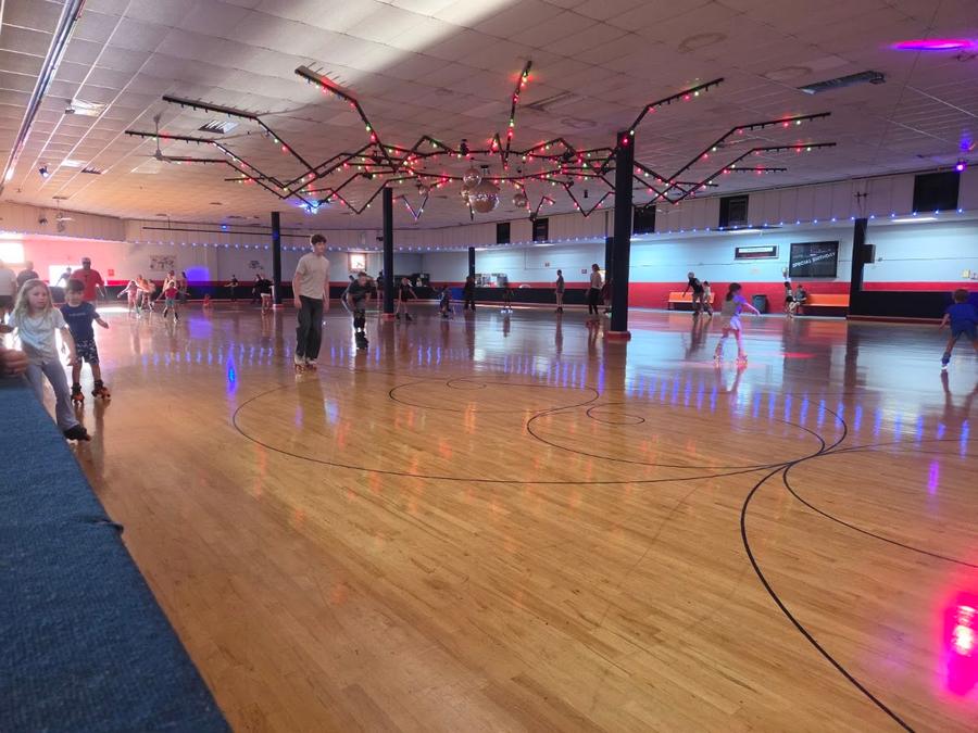 Sunday Open Skate (evening)