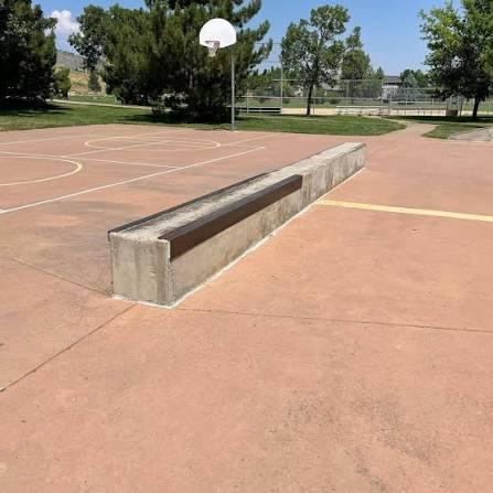Cottonwood Glen Multi-Use Court