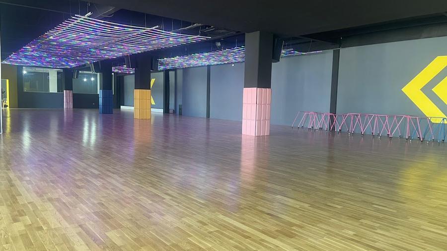 Roll Skate Club
